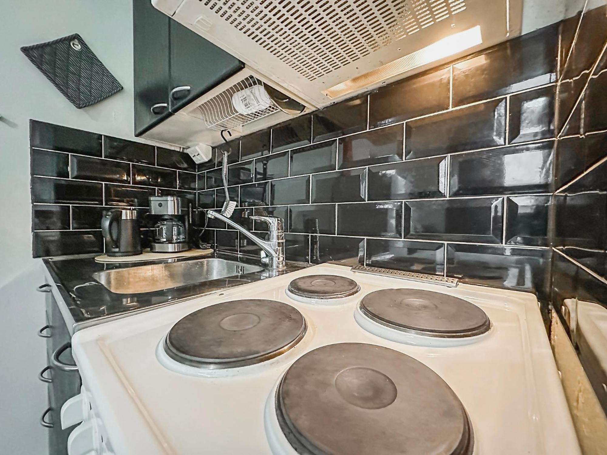 Residential Homes Kamppi Хелзинки Екстериор снимка